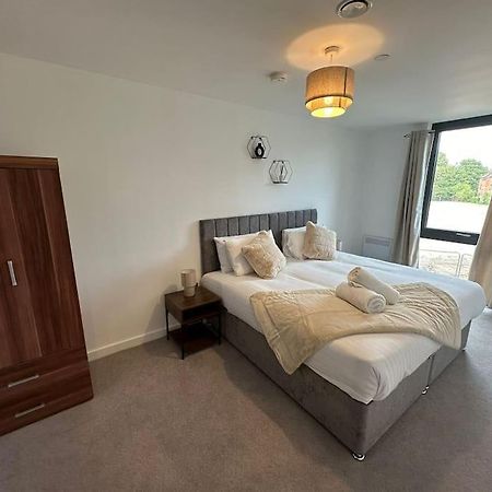 Stylish Central York Apartment Free Parking & Gym Eksteriør bilde