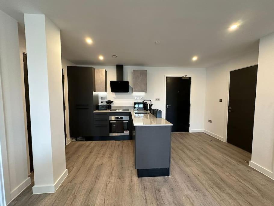 Stylish Central York Apartment Free Parking & Gym Eksteriør bilde