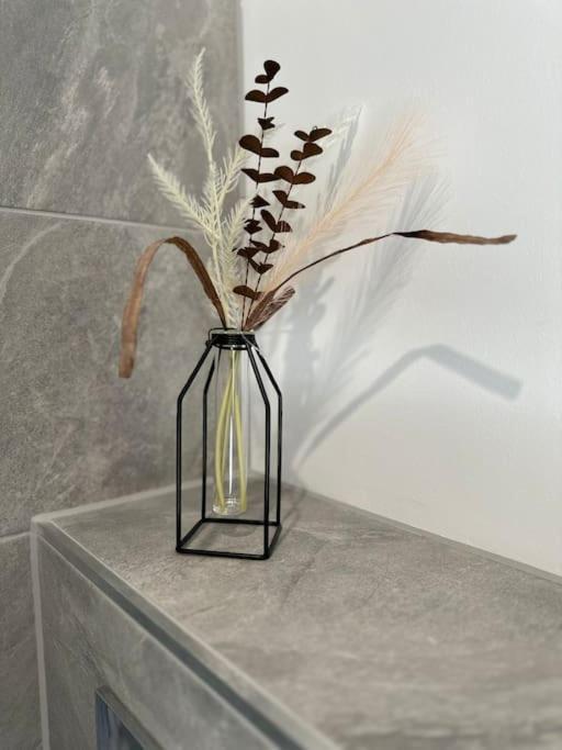Stylish Central York Apartment Free Parking & Gym Eksteriør bilde